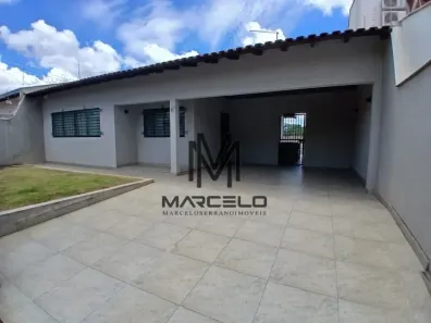Casa com 3 Quartos à venda, 130m² no Pinheiros, Londrina