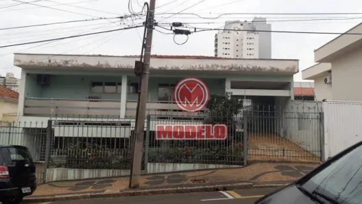 Casa com 4 Quartos para alugar, 373m² no Centro, Piracicaba