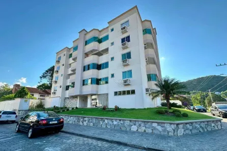 Apartamento com 2 Quartos para alugar, 81m² no Ponta Aguda, Blumenau