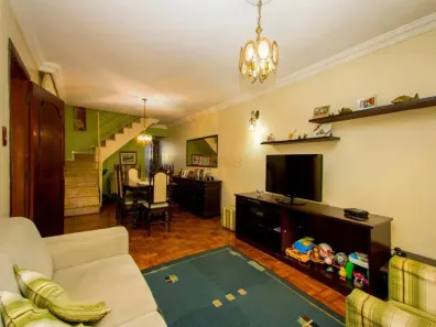 Sobrado com 3 Quartos à venda, 188m² no Vila Curuçá, Santo André