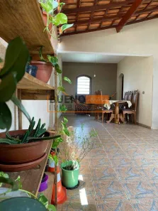 Casa com 3 Quartos à venda, 180m² no Cidade Jardim, Americana