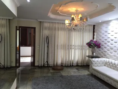 Casa com 7 Quartos à venda, 350m² no Glória, Contagem