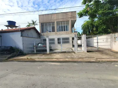 Ponto Comercial para alugar, 300m² no Parque 10 de Novembro, Manaus