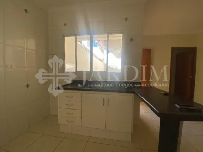 Casa com 3 Quartos para alugar, 125m² no Jardim Brasília, Piracicaba