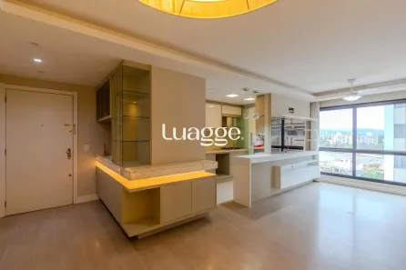 Apartamento com 3 Quartos para alugar, 100m² no Cristal, Porto Alegre