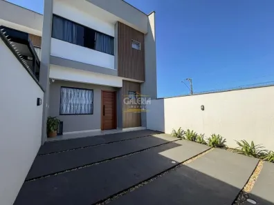 Sobrado com 2 Quartos à venda, 75m² no Jardim Iririú, Joinville