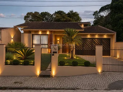 Casa com 4 Quartos à venda, 247m² no Costa e Silva, Joinville