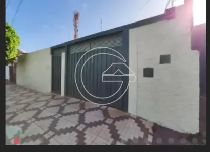 Casa com 3 Quartos à venda, 110m² no Centro, Marília