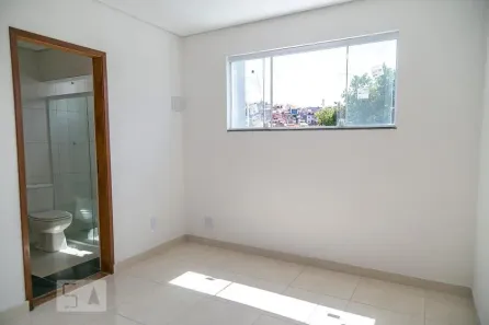 Casa com 1 Quarto para alugar, 50m² no Parque Continental II, Guarulhos