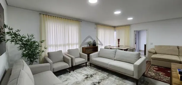 Apartamento com 4 Quartos para alugar, 213m² no Cambuí, Campinas