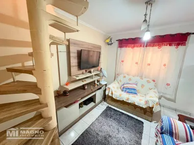 Casa com 5 Quartos à venda, 120m² no Vila Paranaguá, São Paulo