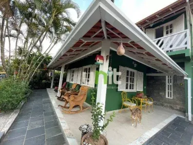 Casa de Condomínio com 6 Quartos à venda, 280m² no Sapê, Niterói
