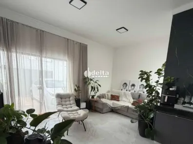 Casa com 3 Quartos à venda, 75m² no Loteamento Monte Hebron, Uberlândia