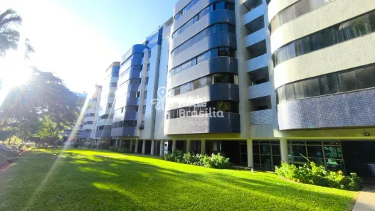 Apartamento com 3 Quartos para alugar, 120m² no Asa Norte, Brasília