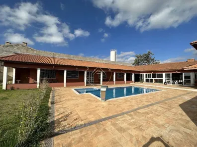 Fazenda/Sítio com 3 Quartos à venda, 1000m² no Dona Catarina, Mairinque