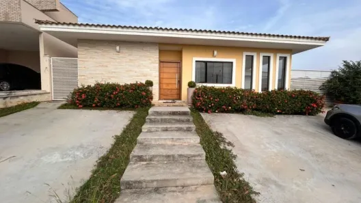 Casa de Condomínio com 3 Quartos para alugar, 279m² no Cajuru do Sul, Sorocaba