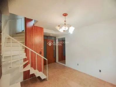 Casa de Condomínio com 3 Quartos para alugar, 85m² no Teresópolis, Porto Alegre