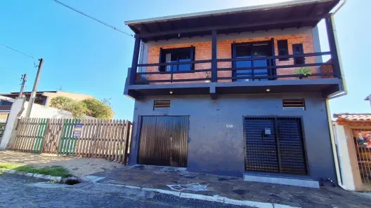 Sobrado com 3 Quartos à venda, 200m² no Lomba da Palmeira, Sapucaia do Sul