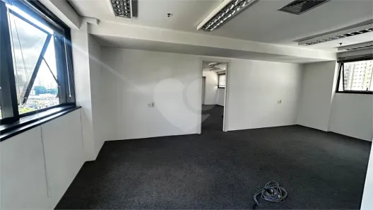 Sala Comercial à venda, 114m² no Barra Funda, São Paulo