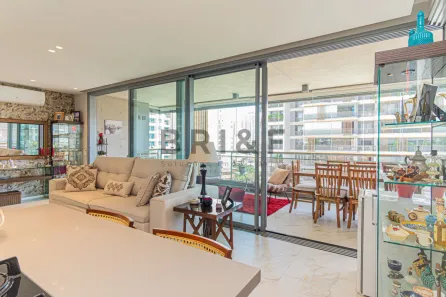 Apartamento com 3 Quartos para venda ou aluguel, 167m² no Jardim das Acácias, São Paulo