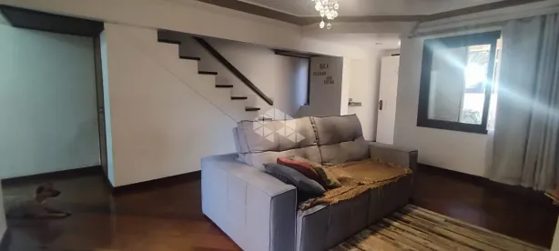 Casa com 3 Quartos à venda, 169m² no Chácara das Pedras, Porto Alegre