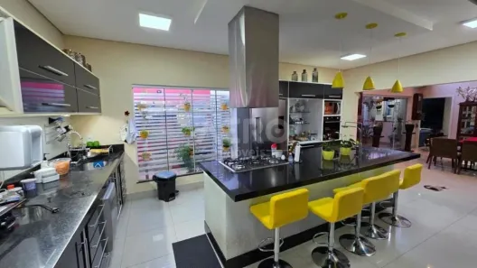 Casa de Condomínio com 3 Quartos à venda, 208m² no Residencial Village Campo Novo, Bauru