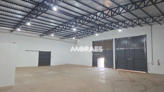 Galpão/Depósito/Armazém para venda ou aluguel, 500m² no Jardim Mary, Bauru