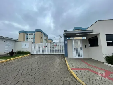 Apartamento com 2 Quartos para alugar, 42m² no São Defende, Criciúma