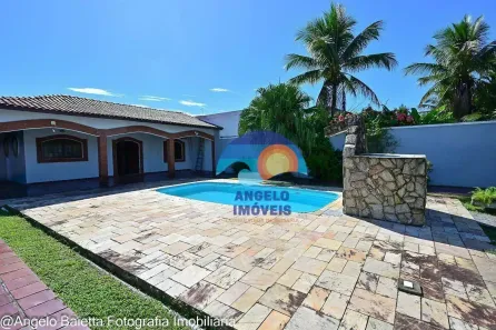 Casa com 3 Quartos à venda, 200m² no Bal Stella Maris, Peruíbe