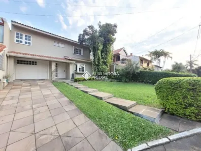 Casa de Condomínio com 4 Quartos à venda, 300m² no Cavalhada, Porto Alegre