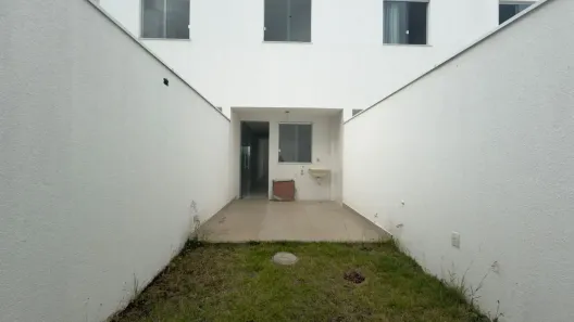 Casa com 2 Quartos à venda, 80m² no Santa Branca, Belo Horizonte
