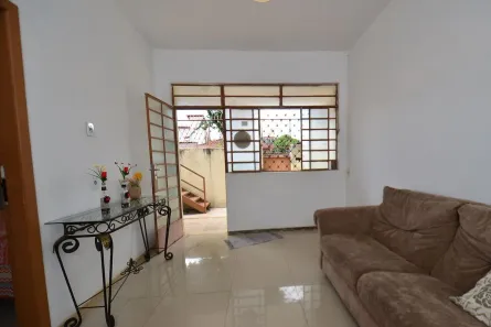 Casa com 6 Quartos à venda, 333m² no Esplanada, Belo Horizonte