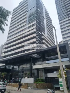 Apartamento com 2 Quartos para alugar, 76m² no Centro, Curitiba