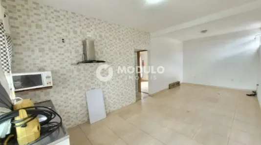 Apartamento com 4 Quartos para alugar, 118m² no Jardim Europa, Uberlândia