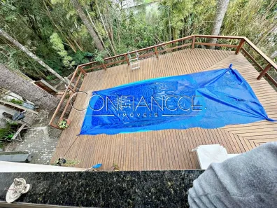 Casa de Condomínio com 5 Quartos para alugar, 583m² no Bacacheri, Curitiba