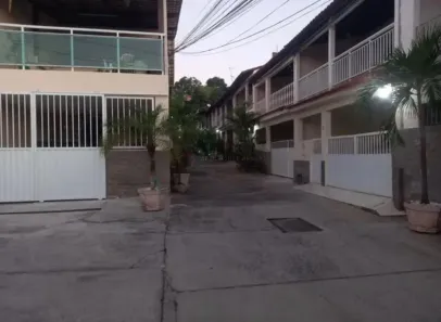 Casa de Condomínio com 3 Quartos à venda, 160m² no Mutondo, São Gonçalo