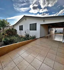 Casa com 3 Quartos à venda, 101m² no Zona 06, Maringá