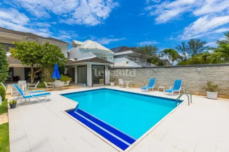 Casa de Condomínio com 5 Quartos para alugar, 521m² no Barra da Tijuca, Rio de Janeiro