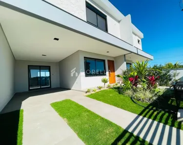 Sobrado com 3 Quartos à venda, 168m² no Sertão do Maruim, São José