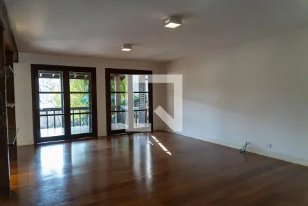 Casa com 3 Quartos à venda, 350m² no Vila Inah, São Paulo