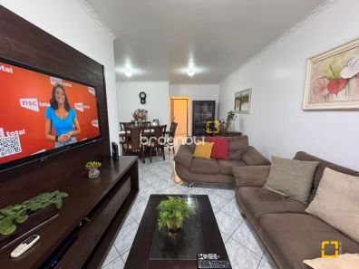 Apartamento com 4 Quartos à venda, 109m² no Bom Abrigo, Florianópolis