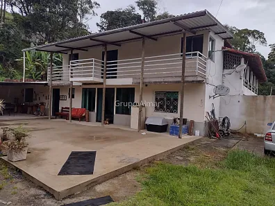 Casa com 3 Quartos à venda, 1431m² no Parque Jardim da Serra, Juiz de Fora