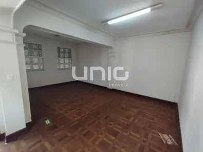 Casa com 3 Quartos para alugar, 170m² no Centro, Piracicaba