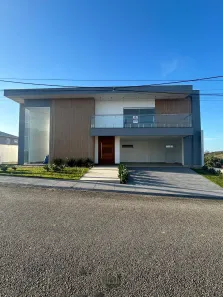 Casa com 5 Quartos à venda, 446m² no Lagoa, Macaé