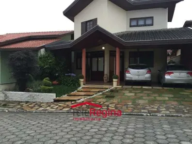 Sobrado com 3 Quartos à venda, 205m² no Jardim Maria Cândida, Caçapava