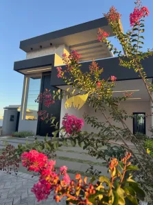 Casa com 3 Quartos à venda, 270m² no Morada dos Nobres, Cuiabá