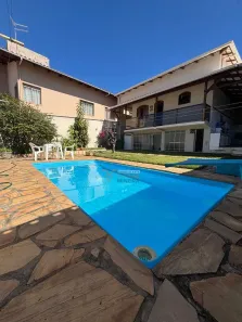 Casa com 4 Quartos à venda, 415m² no Centro, Itaúna