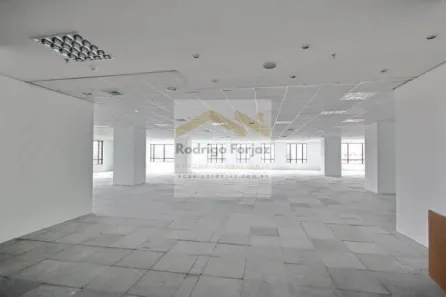 Sala Comercial à venda, 577m² no Alphaville Industrial, Barueri