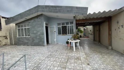 Casa com 3 Quartos à venda, 300m² no Nossa Senhora das Graças, Manaus