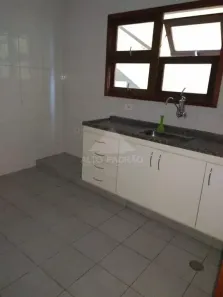 Casa com 1 Quarto para alugar, 45m² no Vila Magini, Mauá